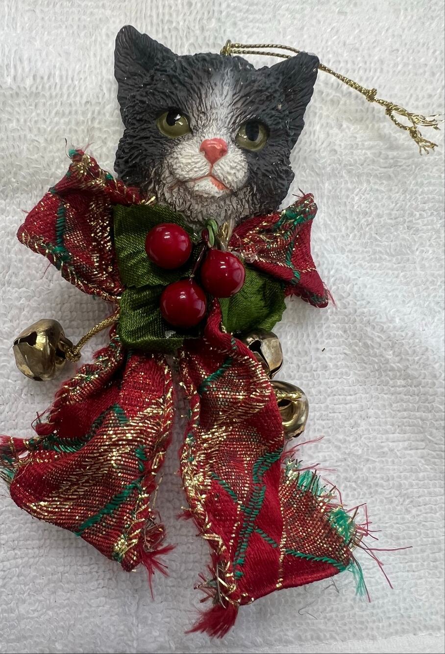 Vintage Style Tuxedo Cat Christmas Ornament Plaid Bow Jingle Bells 5” Chipped